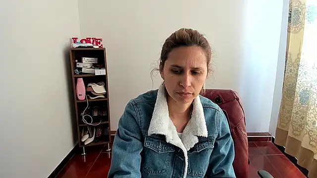 lauren ashlee online show from 03-25-26, 02:34