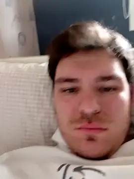 Snapshot of sergigomez chatting on 03-06-25, 03:02 sergigomez online show from 03-06-25, 03:02