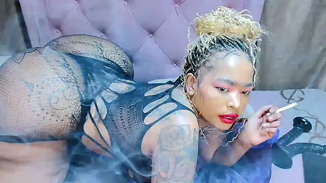 AFRICANGODDESSXXX online show from 10-22-25, 11:48