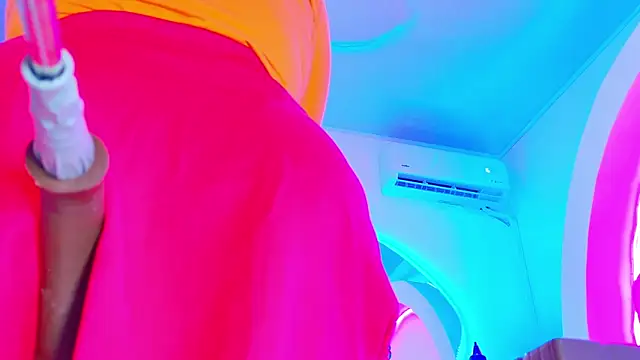 NathaxaLeans online show from 06-10-26, 12:37