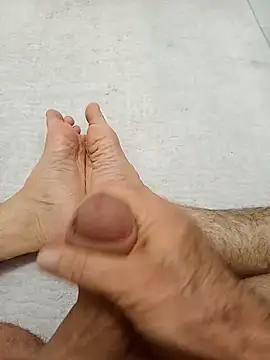 Hardapple01 online show from 10-22-25, 01:17