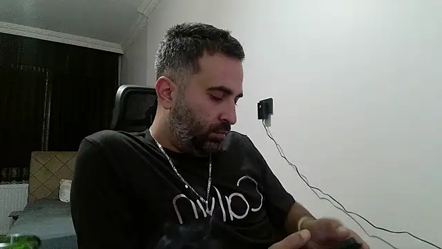 Snapshot of tgltplsr chatting on 09-12-25, 12:11 tgltplsr online show from 09-12-25, 12:11