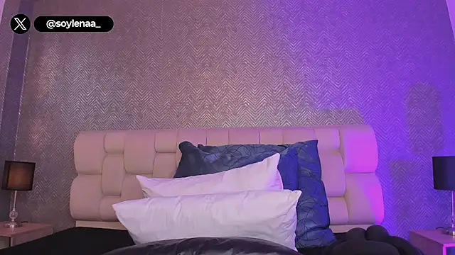 lena banks online show from 09-13-25, 09:36