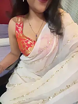 Snapshot of LuscousPussy chatting on 11-04-25, 07:46 LuscousPussy online show from 11-04-25, 07:46