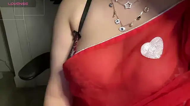 Snapshot of Sportybabe chatting on 12-21-24, 10:19 Sportybabe online show from 12-21-24, 10:19