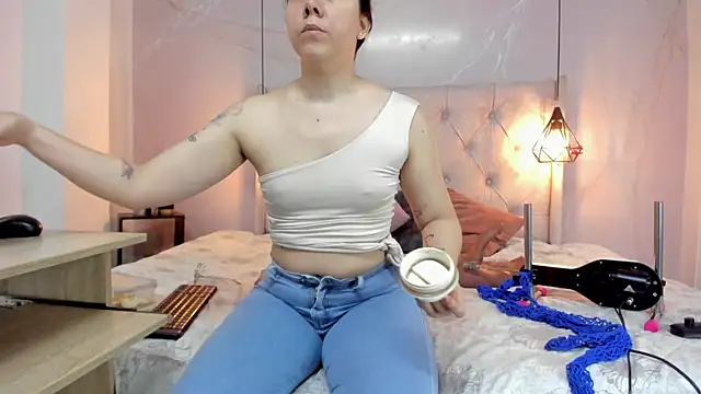 SakuraLee  online show from 09-27-25, 01:49