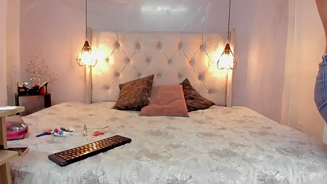 SakuraLee  online show from 02-05-26, 11:48