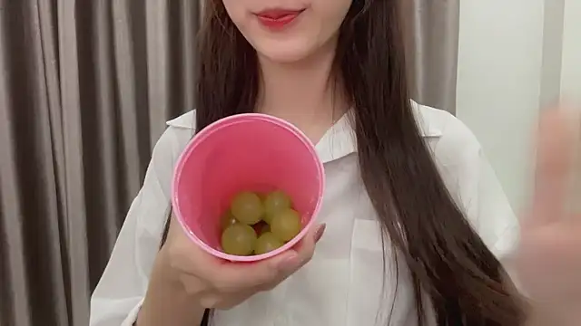 Your-Sunshine online show from 12-31-24, 04:46