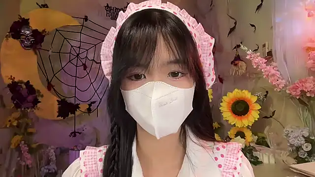 Your-Sunshine online show from 10-19-25, 04:07