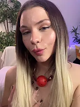 KittyKatyDream online show from 02-03-25, 10:32