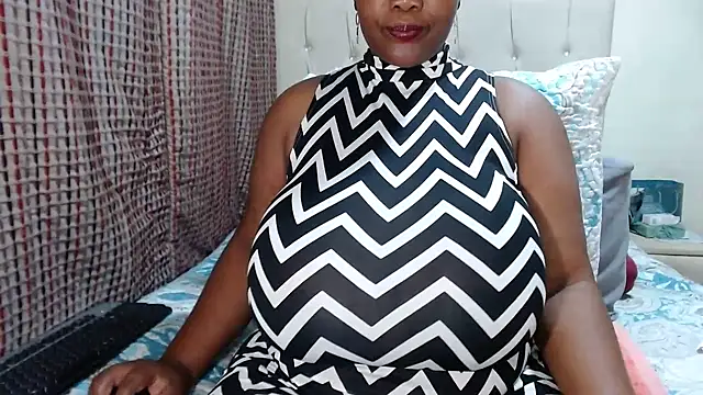 CHOCOLATEDARKBUSTYX online show from 12-11-24, 04:53