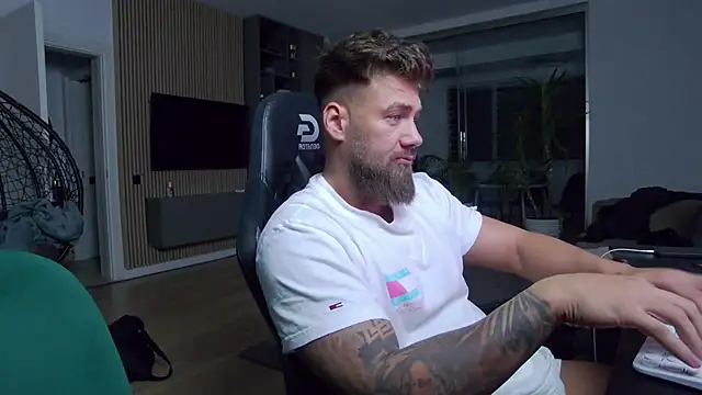 UbbeViking online show from 01-21-25, 06:34