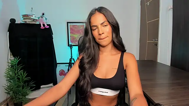 camille-rose online show from 03-27-26, 08:41