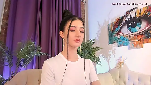 LauraCoy online show from 06-03-26, 09:31