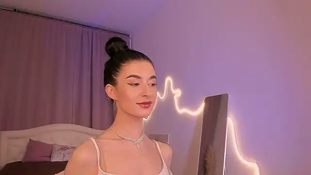 LauraCoy online show from 07-07-26, 08:13
