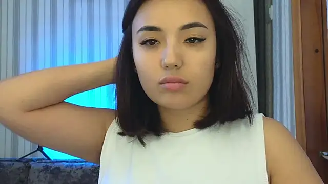 Snapshot of lily__foster chatting on 09-11-25, 06:24 lily foster online show from 09-11-25, 06:24