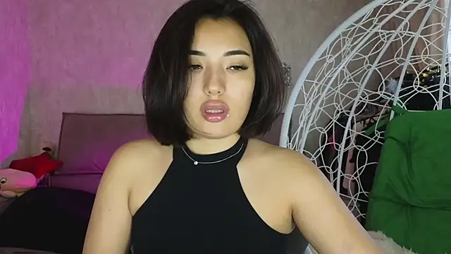 Snapshot of lily__foster chatting on 10-23-25, 06:45 lily foster online show from 10-23-25, 06:45