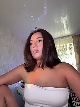 lily  foster online show from 05-18-26, 01:39
