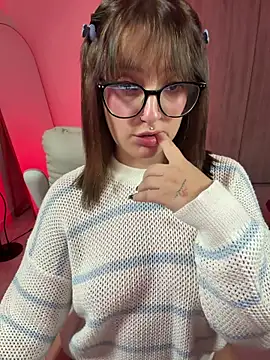 Megan lu2 online show from 06-01-26, 07:54
