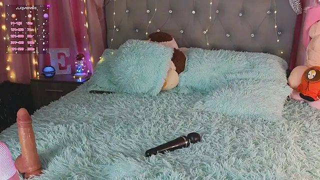 Emiily Scott1 online show from 01-25-25, 02:25