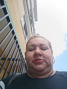 Snapshot of HORNY_MATURE25 chatting on 07-13-26, 06:00 HORNY MATURE25 online show from 07-13-26, 06:00