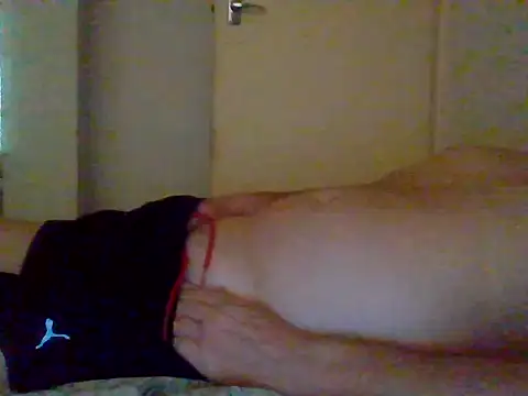 Snapshot of daddyflash chatting on 06-24-26, 05:17 daddyflash online show from 06-24-26, 05:17