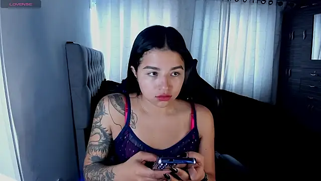 aliice walker  online show from 02-03-26, 03:06