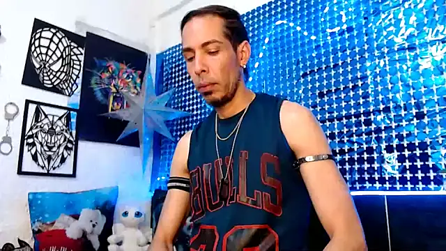 Mensecret69 online show from 12-17-24, 08:43