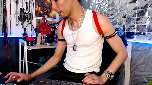 Snapshot of Mensecret69 chatting on 02-21-25, 10:15 Mensecret69 online show from 02-21-25, 10:15