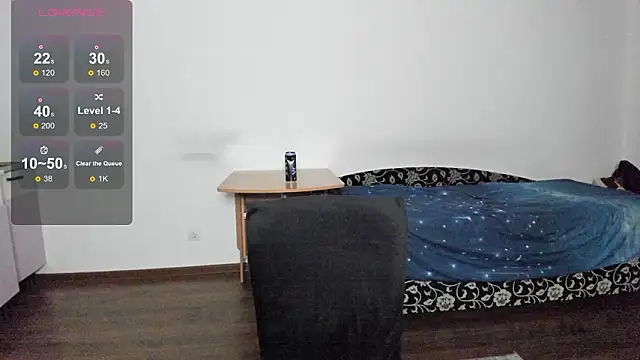 Snapshot of KitsuneRem chatting on 02-22-26, 01:40 KitsuneRem online show from 02-22-26, 01:40