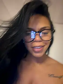 Snapshot of Charly_ chatting on 05-05-26, 03:58 Charly online show from 05-05-26, 03:58