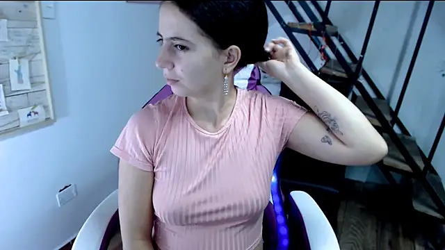 samantha baby  online show from 09-17-25, 06:31