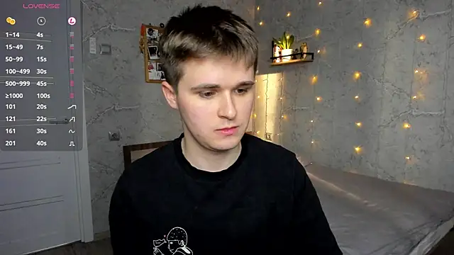Snapshot of Mark_Bearcub chatting on 05-12-26, 03:03 Mark Bearcub online show from 05-12-26, 03:03