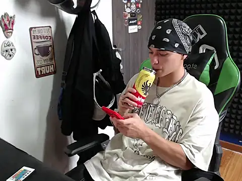 Curly Angel24 online show from 04-06-26, 09:49