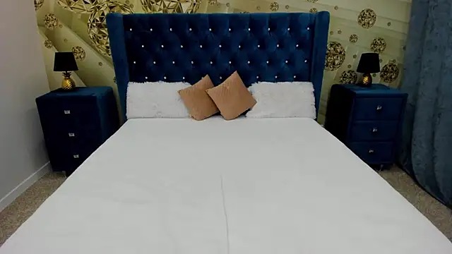 Snapshot of Katrina_Minchels chatting on 01-18-25, 08:10 Katrina Minchels online show from 01-18-25, 08:10