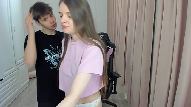 Snapshot of lil_cassie chatting on 02-24-25, 03:02 lil cassie online show from 02-24-25, 03:02