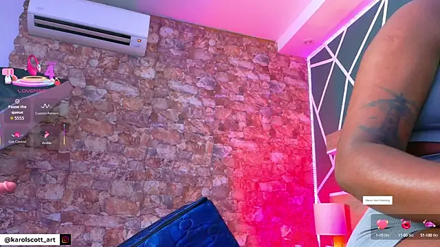 Snapshot of KAROL-SCOTT chatting on 11-13-25, 08:41 KAROL-SCOTT online show from 11-13-25, 08:41