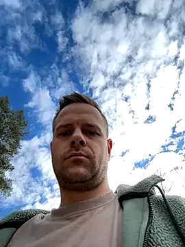 Snapshot of Danii0790 chatting on 11-15-25, 09:28 Danii0790 online show from 11-15-25, 09:28