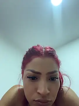Snapshot of ari_sexy1 chatting on 08-04-26, 12:47 ari sexy1 online show from 08-04-26, 12:47