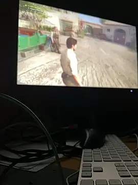 Snapshot of la_chiennete chatting on 09-09-25, 11:15 la chiennete online show from 09-09-25, 11:15