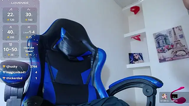 Snapshot of Charis_21 chatting on 11-09-25, 02:15 Charis 21 online show from 11-09-25, 02:15