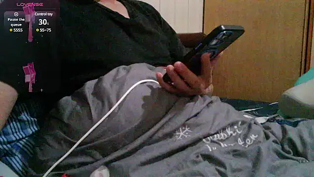 Fengfeng1234 online show from 12-15-24, 05:45