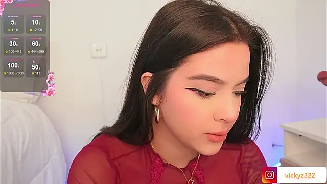 Victoriaxx  online show from 02-24-26, 09:40