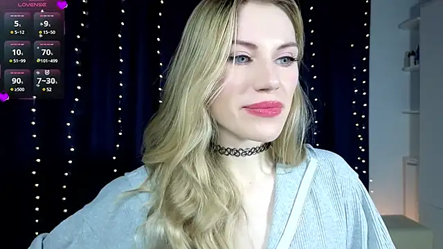 Lilianna Just online show from 01-22-25, 03:40