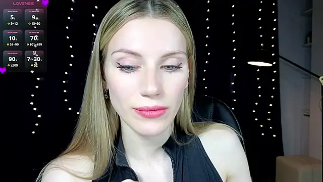 Lilianna Just online show from 03-07-25, 04:11