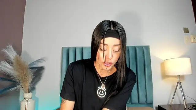 NoraDasilva online show from 02-23-26, 11:24