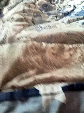 Snapshot of Ouram_81 chatting on 12-05-25, 09:18 Ouram 81 online show from 12-05-25, 09:18