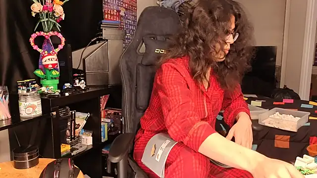 ShinyCherub online show from 02-08-25, 12:38