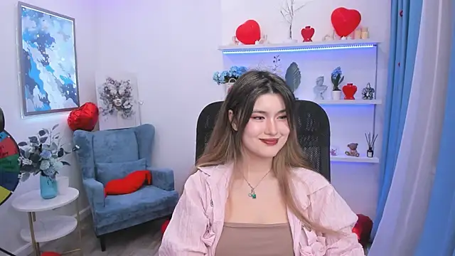 Snapshot of AnneTLi chatting on 02-10-26, 07:18 AnneTLi online show from 02-10-26, 07:18