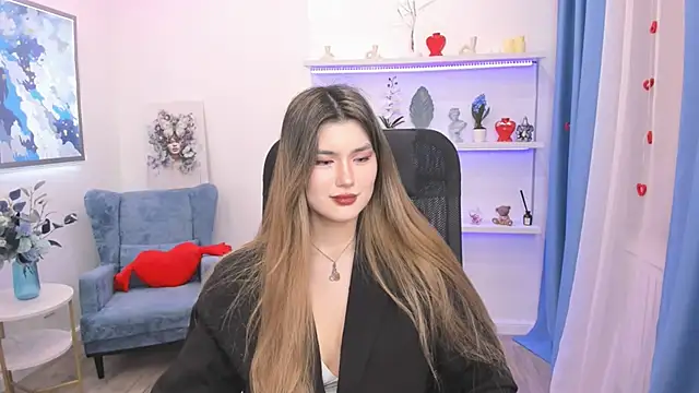 Snapshot of AnneTLi chatting on 02-17-26, 07:20 AnneTLi online show from 02-17-26, 07:20